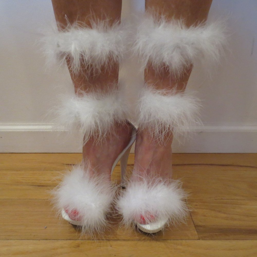 1 WEEK LAST CHANCE  NIB CUSTOM MADE White Double High Riding Ankle Cuff "Fufu"